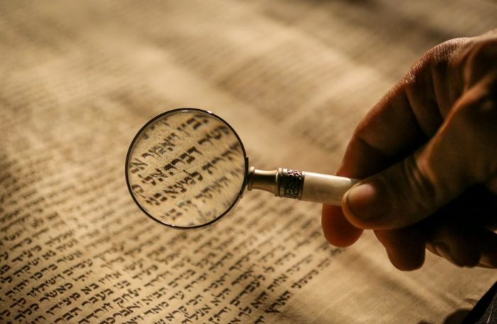 サンローラン イブサンローラン 違い